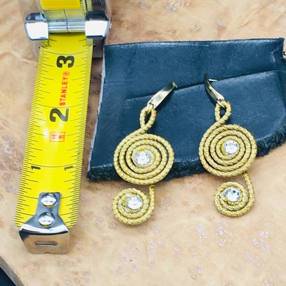 Golden grass earrings - Picture 4 of 4